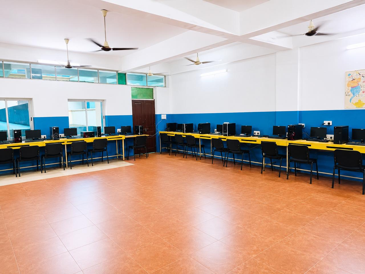 COMPUTER LAB